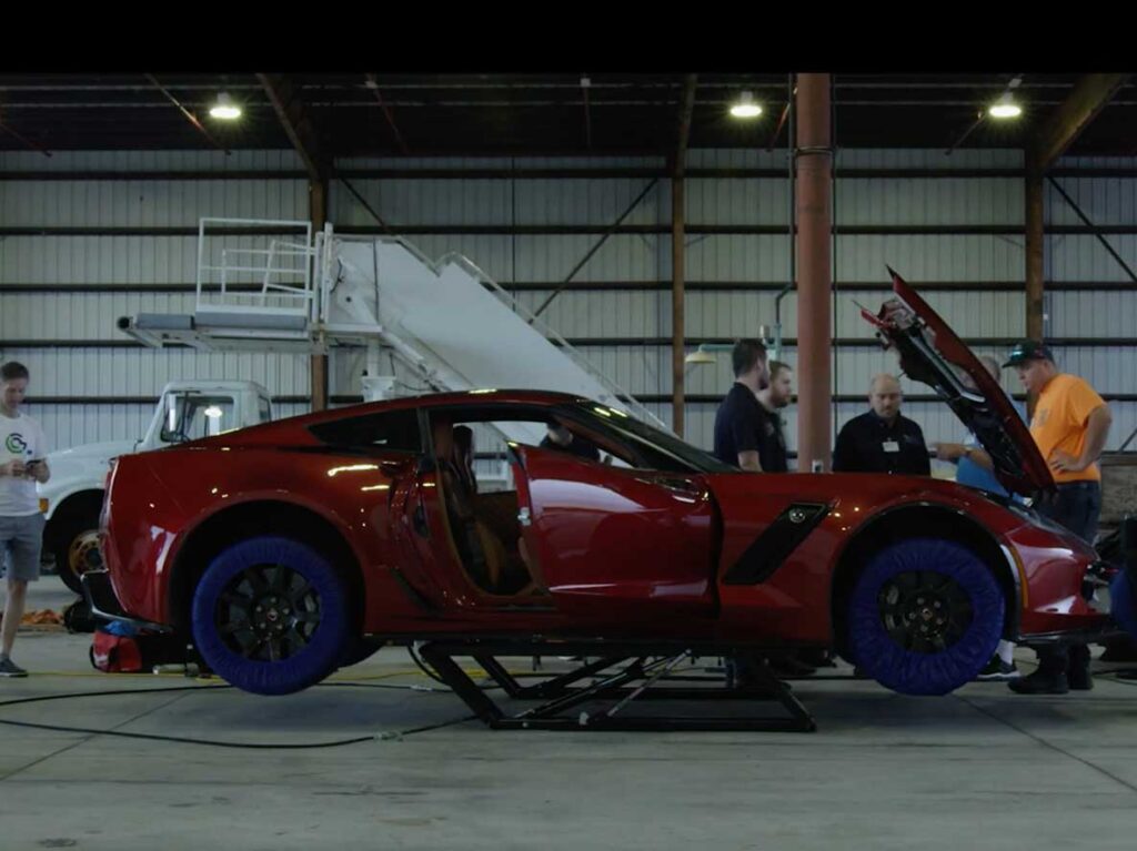 Testing the Genovation GXE at the Kennedy Space Center Runway