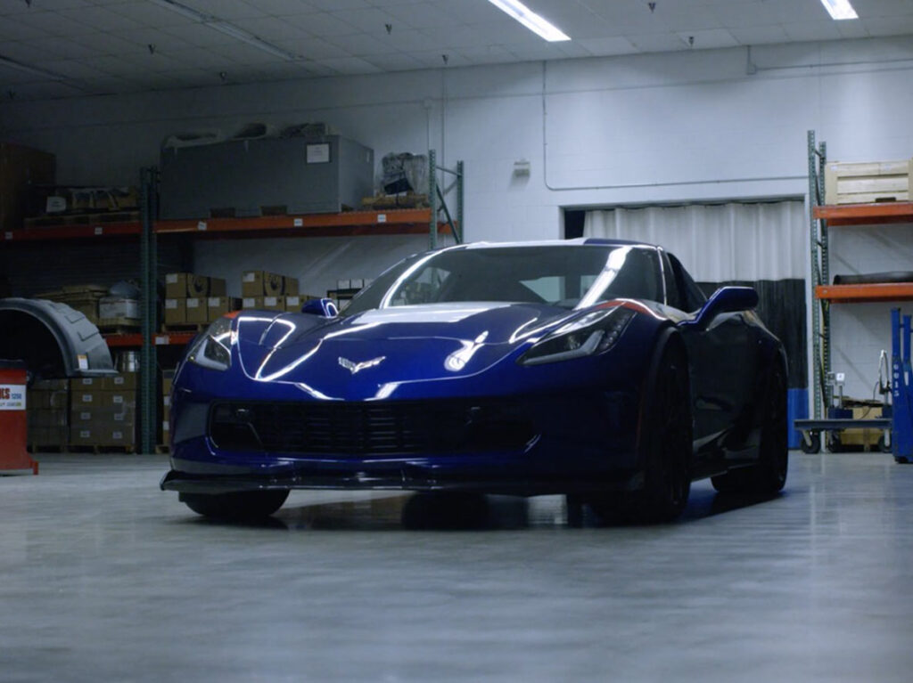 Genovation GXE Supercar Build Partnership